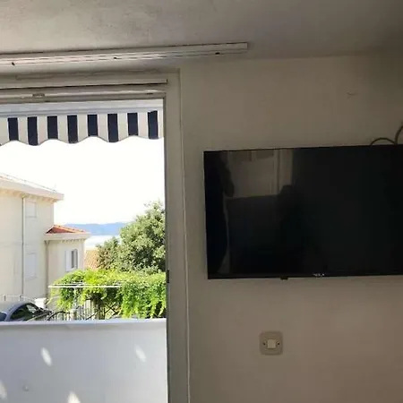 With A Swimming Pool Brela, Makarska - 22910 Apartment *