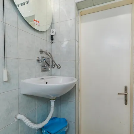 Family-friendly With Swimming Pool Brela, Makarska - 22910 Appartamento *