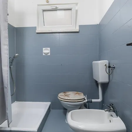 Family-friendly With Swimming Pool Brela, Makarska - 22910 Appartamento