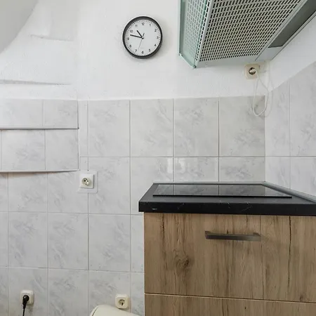 Appartement Family-friendly With Swimming Pool Brela, Makarska - 22910