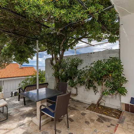 Family-friendly With Swimming Pool Brela, Makarska - 22910 Appartement Brela