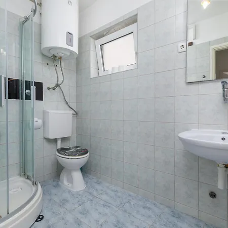 Appartement Family-friendly With Swimming Pool Brela, Makarska - 22910 *