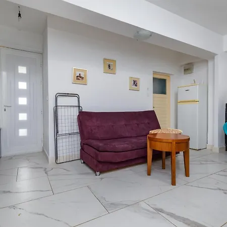 Appartement Family-friendly With Swimming Pool Brela, Makarska - 22910