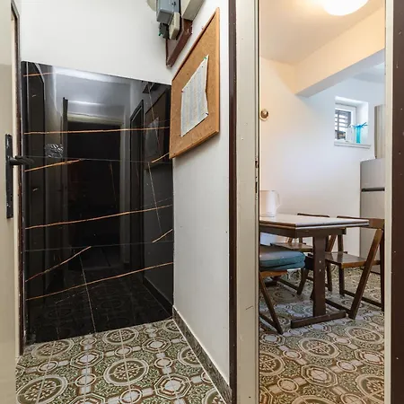 Family-friendly With Swimming Pool Brela, Makarska - 22910 Appartement *