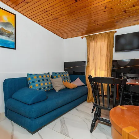 Appartement Family-friendly With Swimming Pool Brela, Makarska - 22910